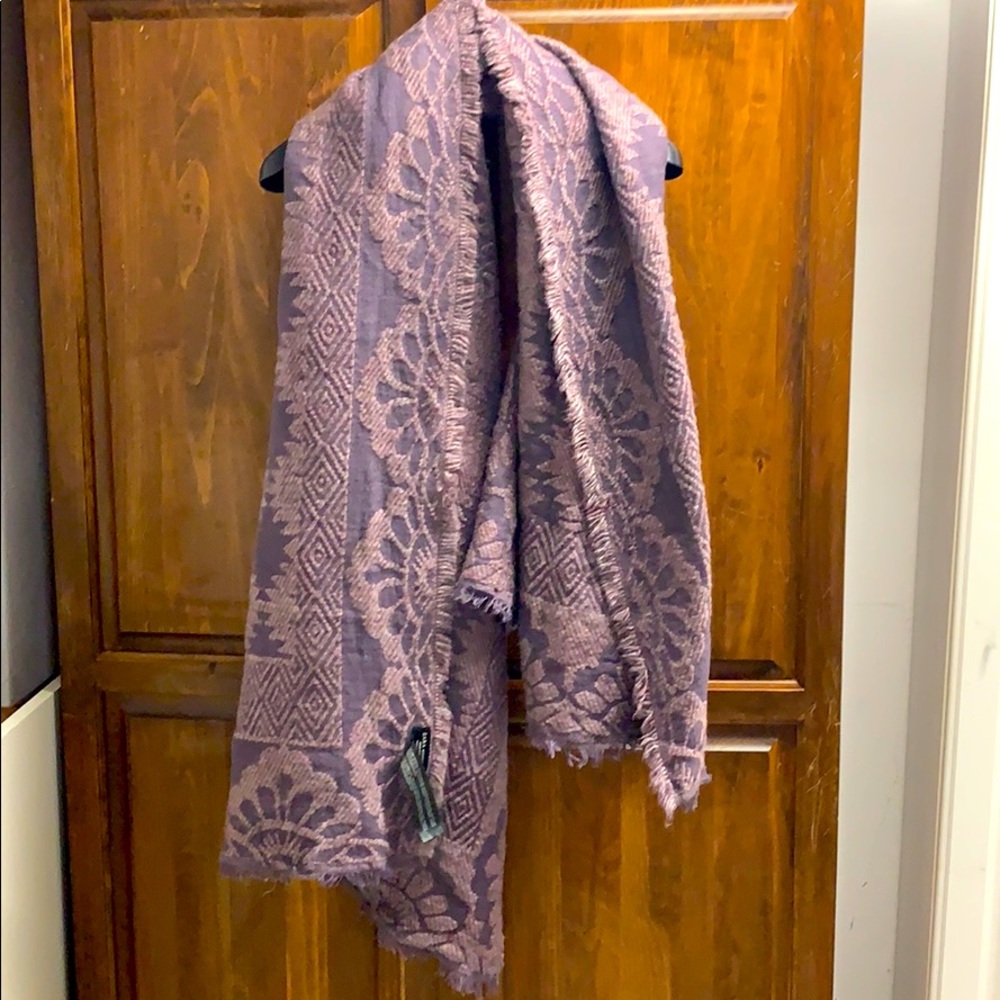 Zara scarf / wrap